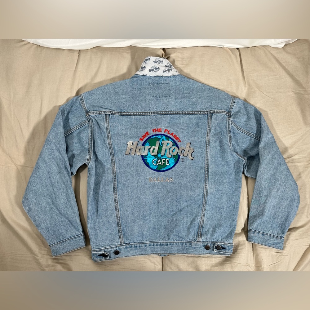 Vintage Hard Rock Cafe Save the Planet Denim Trucker Jacket Dallas Large Y2K